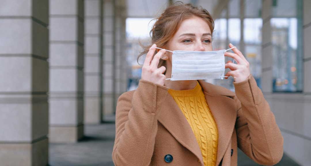 Featured image for France Makes Face Masks Compulsory